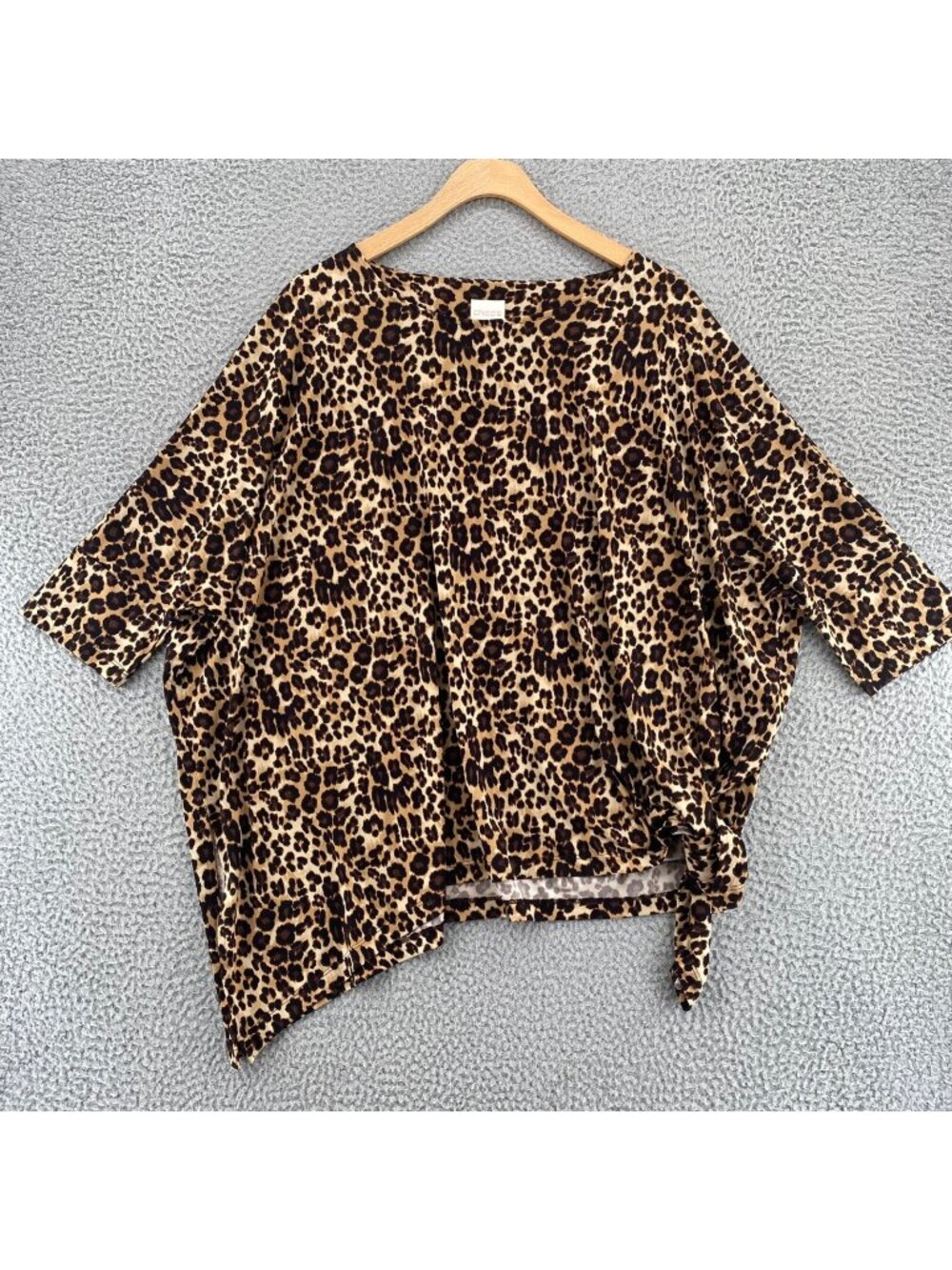 Chicos Top Womens 1 US Medium McKay Brown Leopard Spots Boxy Short Sleeve Knit